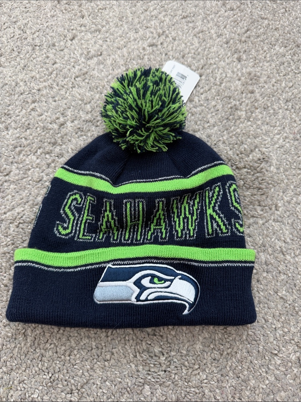 Womens Pom Beanie - Seattle Seahawks